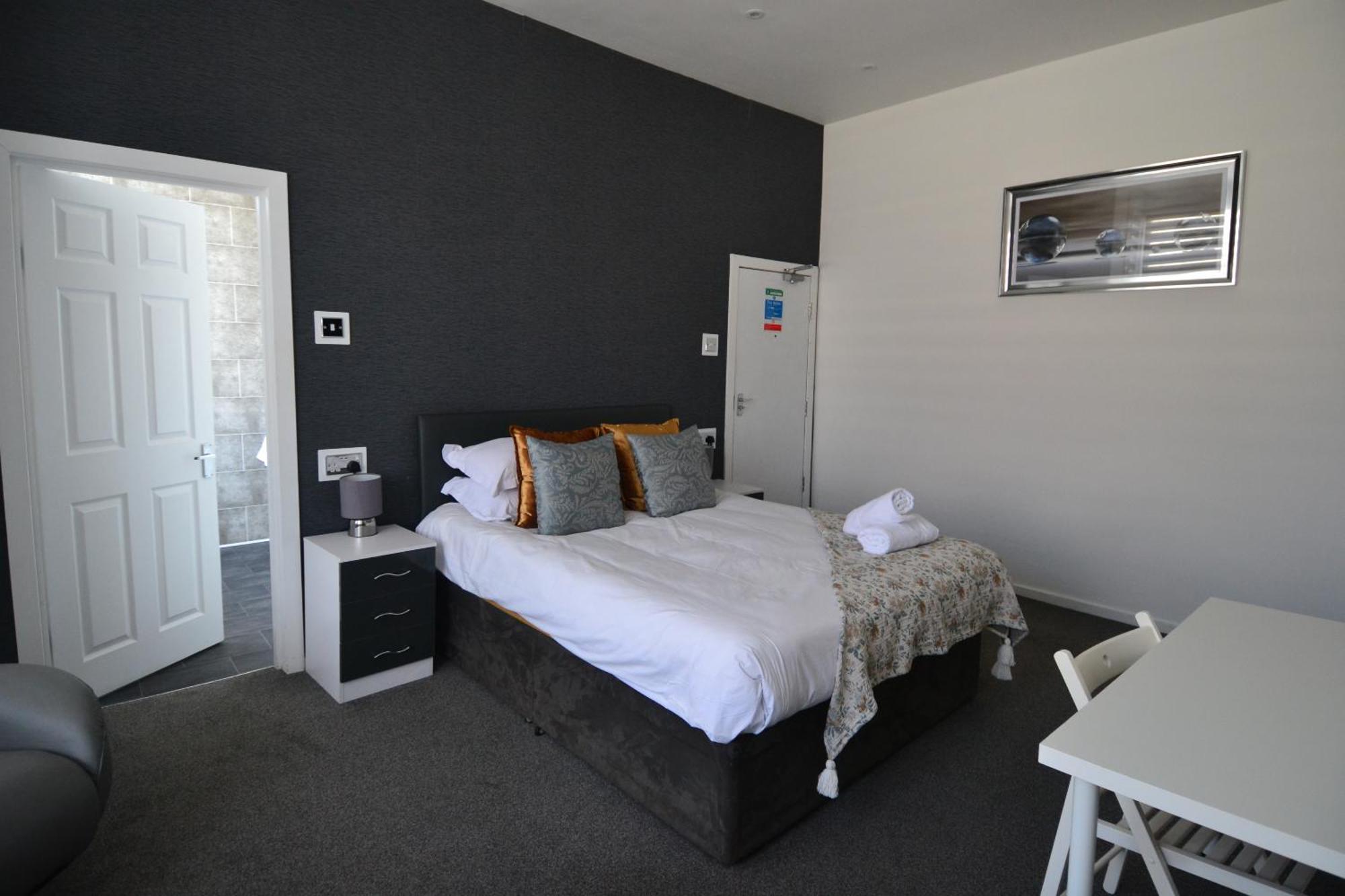Hotel 33 Blackpool Room photo