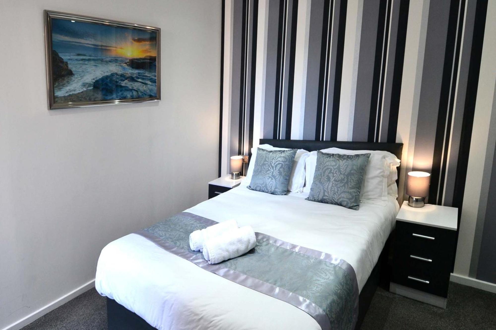 Hotel 33 Blackpool Room photo