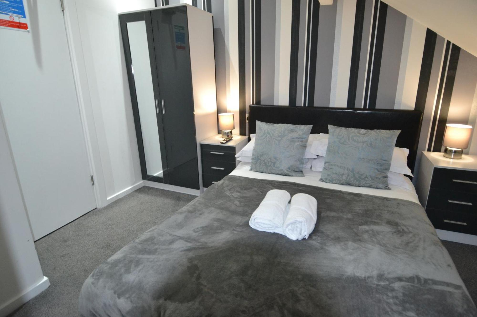 Hotel 33 Blackpool Room photo