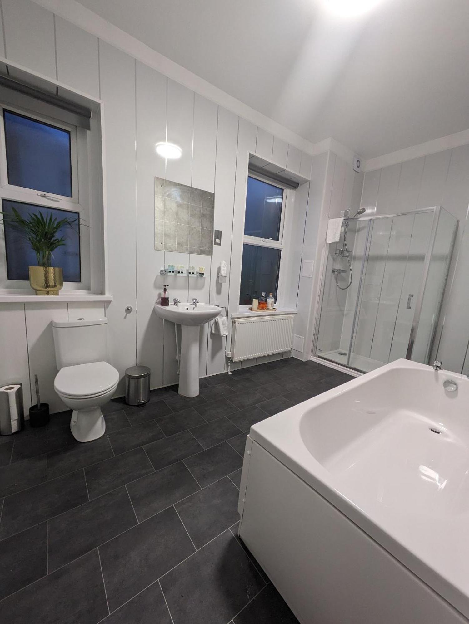 Hotel 33 Blackpool Room photo
